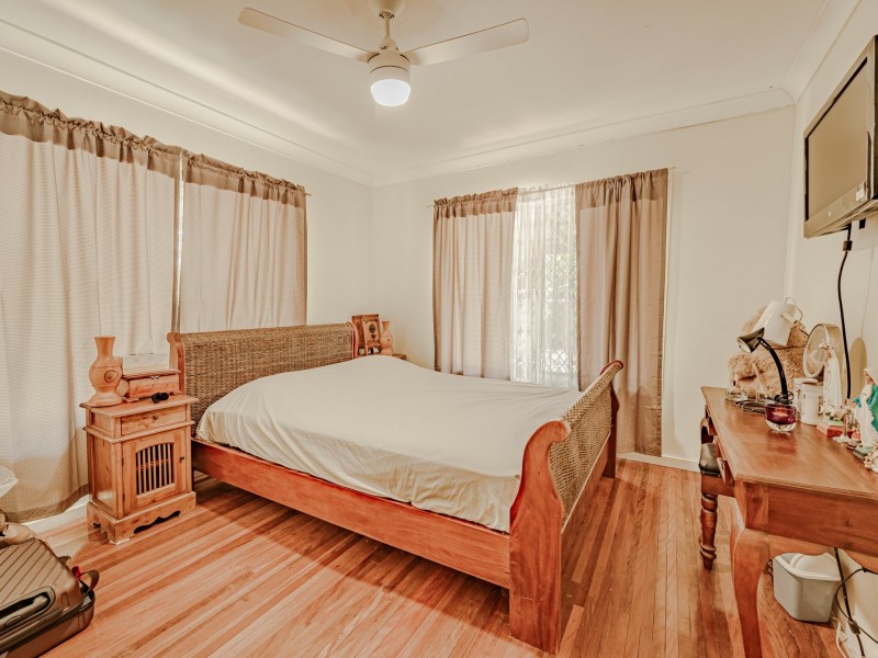 15-17 Jiwali Street, Russell Island QLD 4184