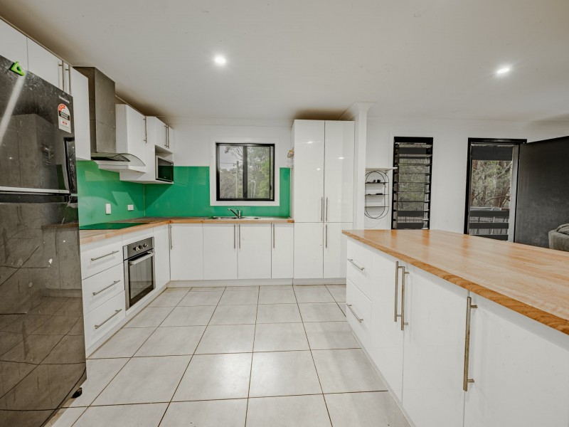 11 Tulip, Russell Island QLD 4184