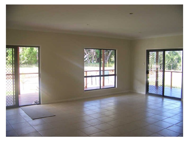 52 Barcelona Terrace, Russell Island QLD 4184