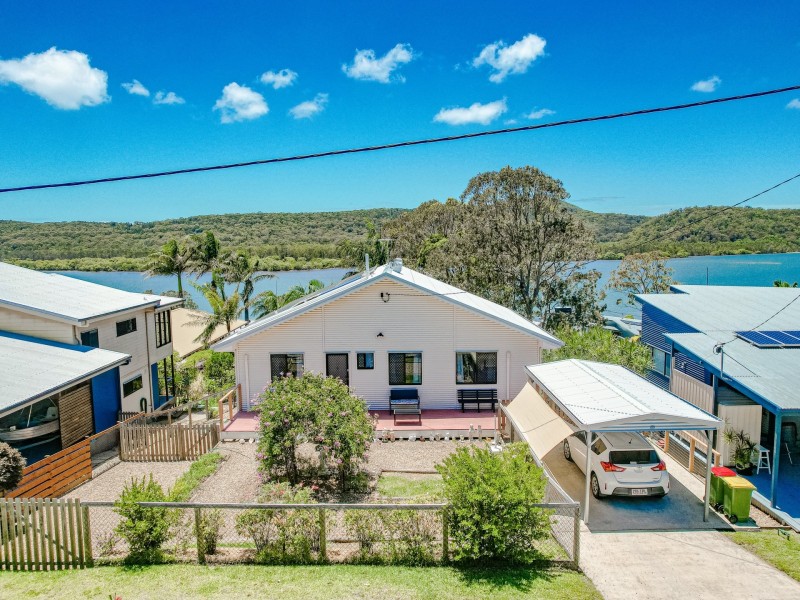 11 Island View, Russell Island QLD 4184