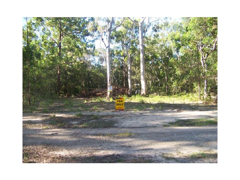 35 Cook Street, Russell Island QLD 4184