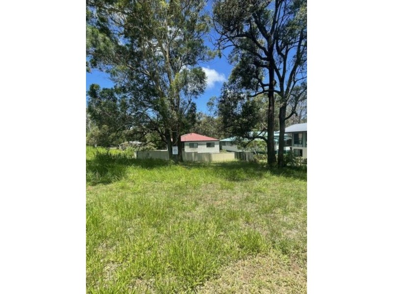 4 GUNSYND STREET, Russell Island QLD 4184