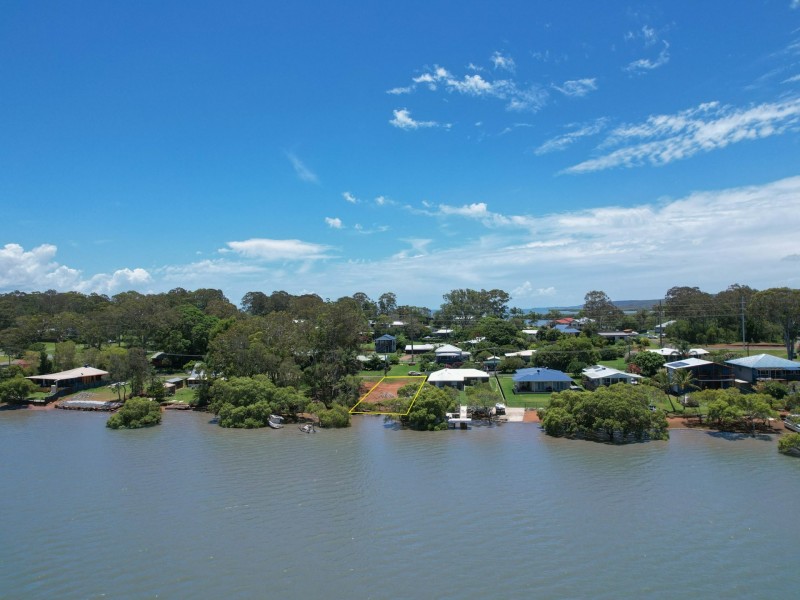 20 Emerson Street, Russell Island QLD 4184