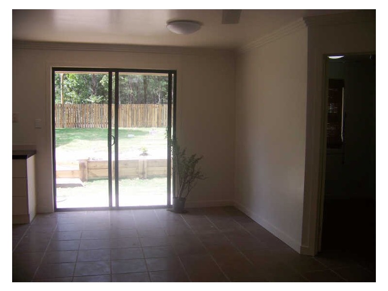 13 Emerald St, Russell Island QLD 4184