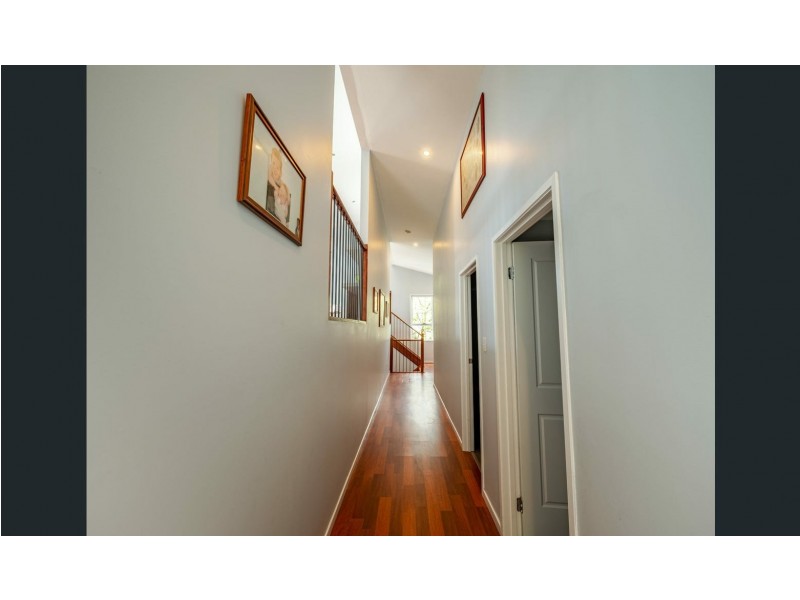 4 Cutter Street, Russell Island QLD 4184