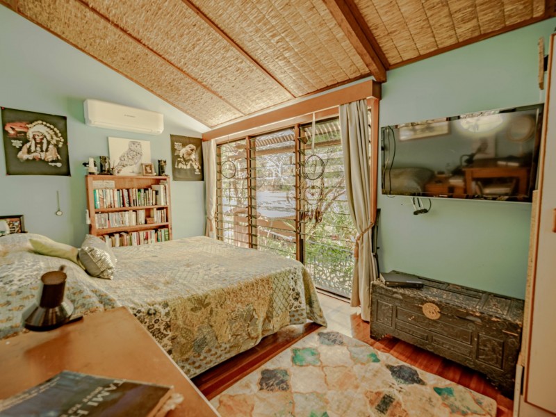 12 FRANGIPANNI STREET, Russell Island QLD 4184