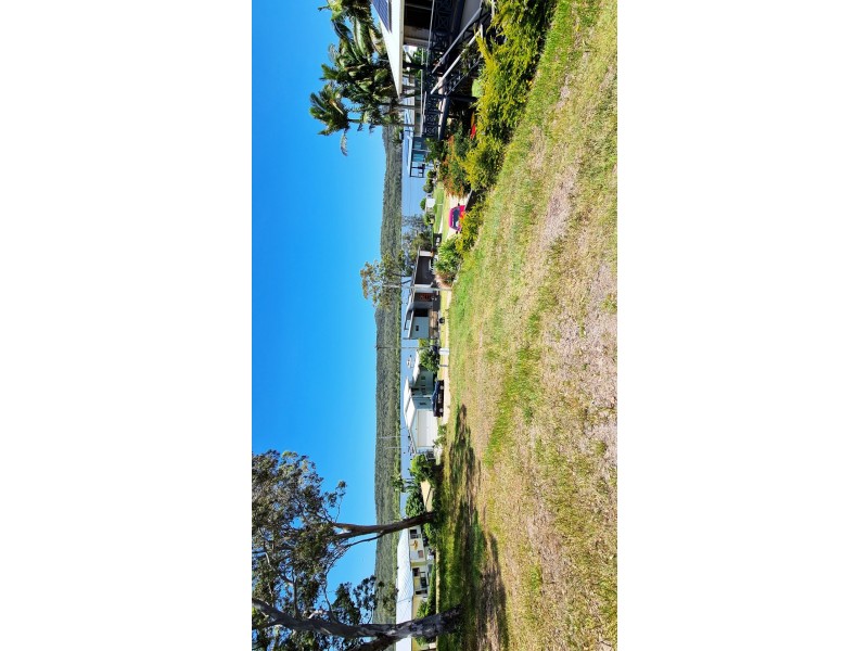 92 Wahine Drive, Russell Island QLD 4184