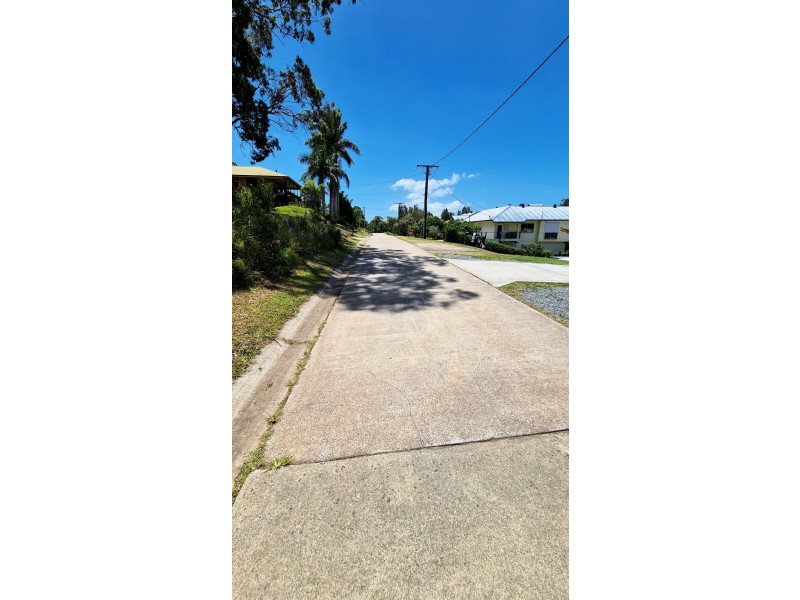 92 Wahine Drive, Russell Island QLD 4184