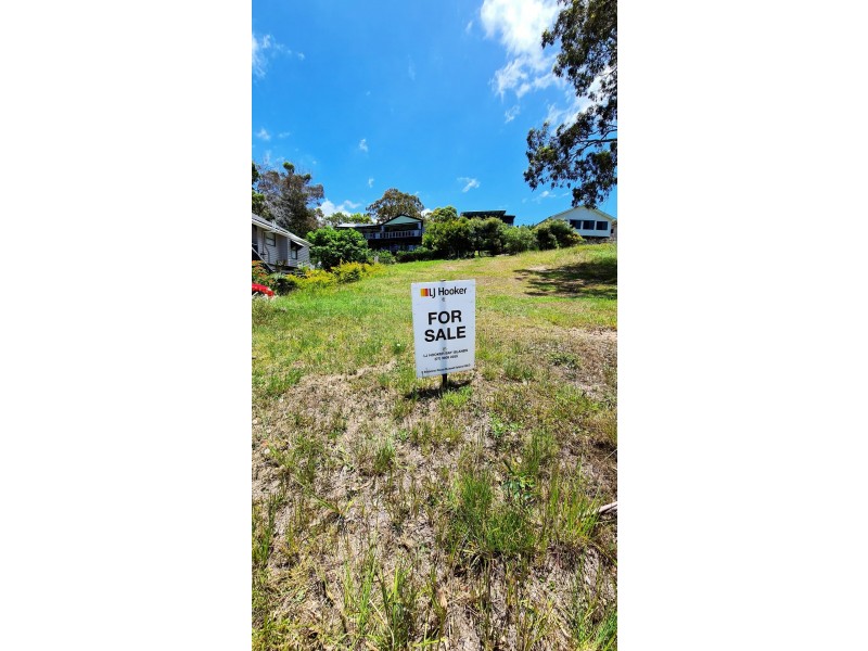 92 Wahine Drive, Russell Island QLD 4184