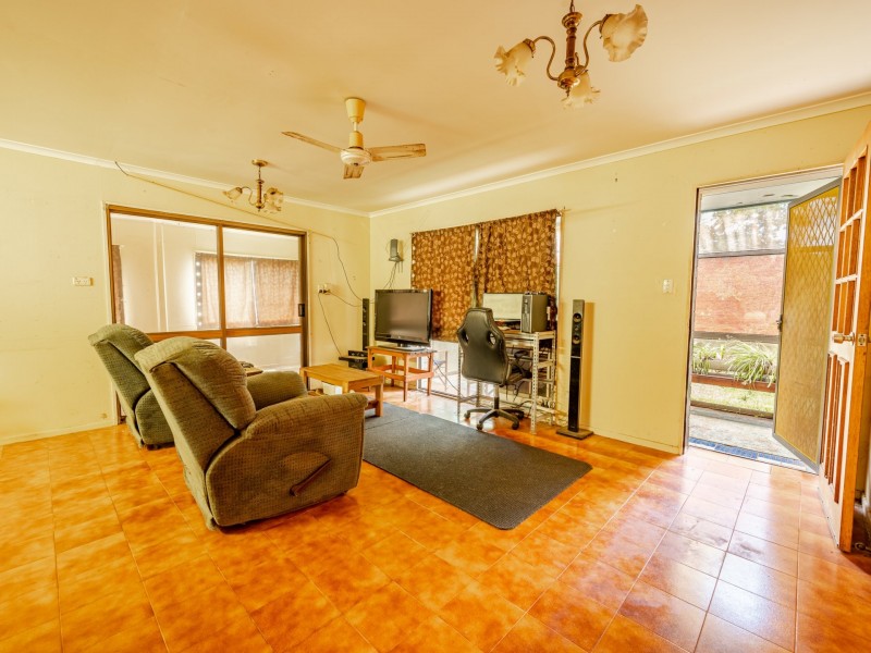 87 Kings Road, Russell Island QLD 4184