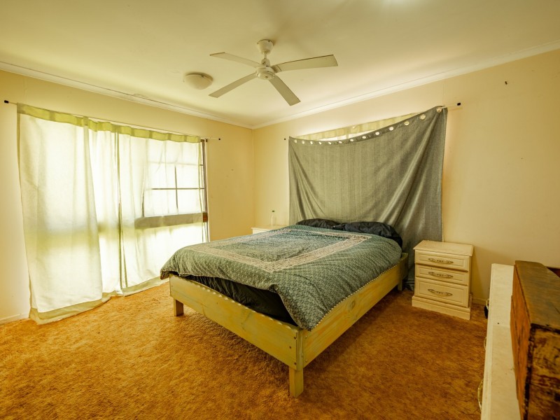 87 Kings Road, Russell Island QLD 4184