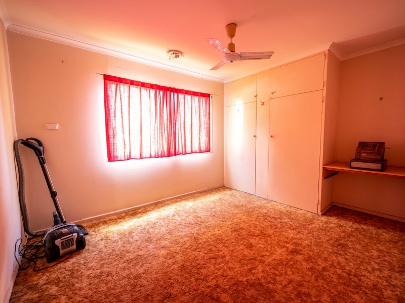 87 Kings Road, Russell Island QLD 4184