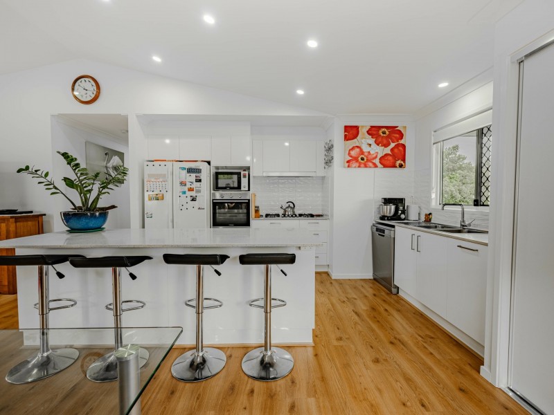 13 Bunning Street, Russell Island QLD 4184