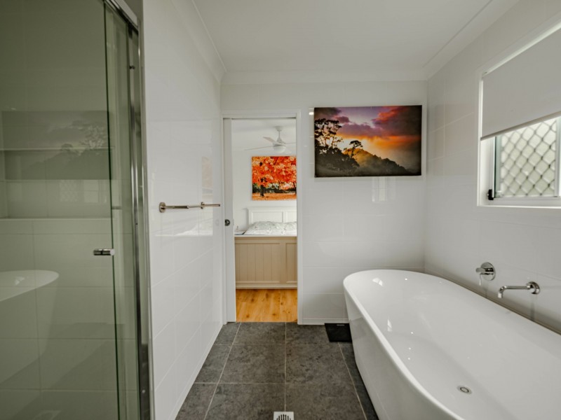 13 Bunning Street, Russell Island QLD 4184