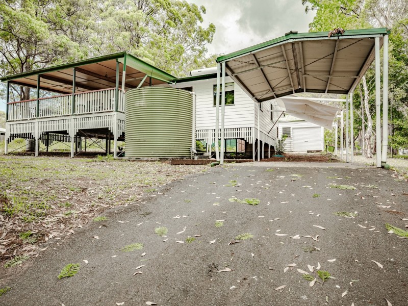 24 BARCELONA, Russell Island QLD 4184