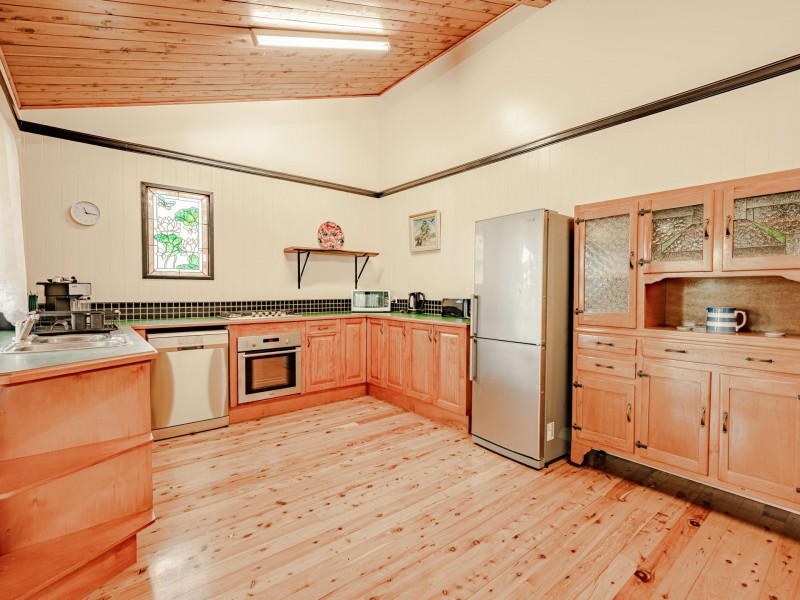 24 BARCELONA, Russell Island QLD 4184