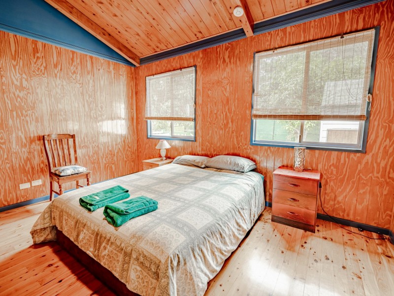 24 BARCELONA, Russell Island QLD 4184