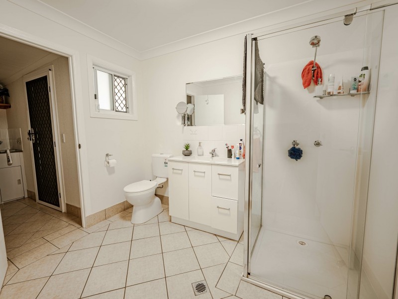 20 READING, Russell Island QLD 4184