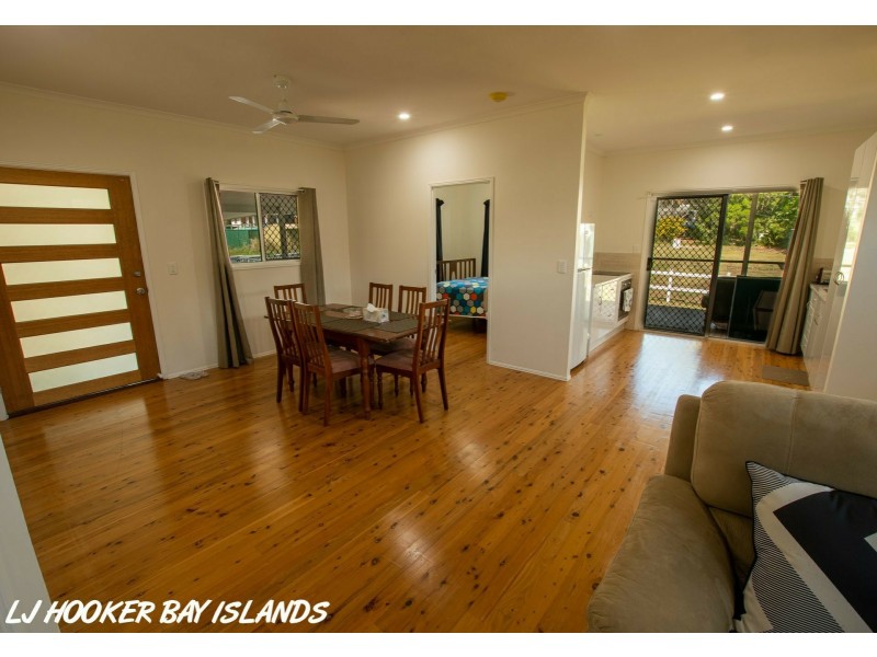 12 Reading Street, Russell Island QLD 4184