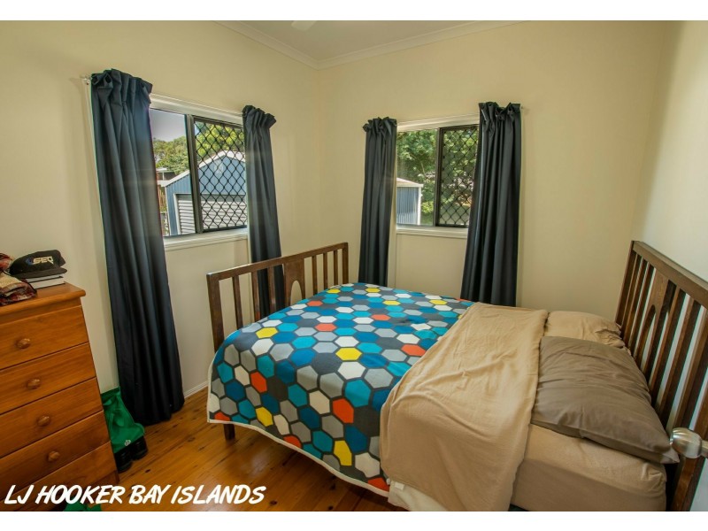 12 Reading Street, Russell Island QLD 4184