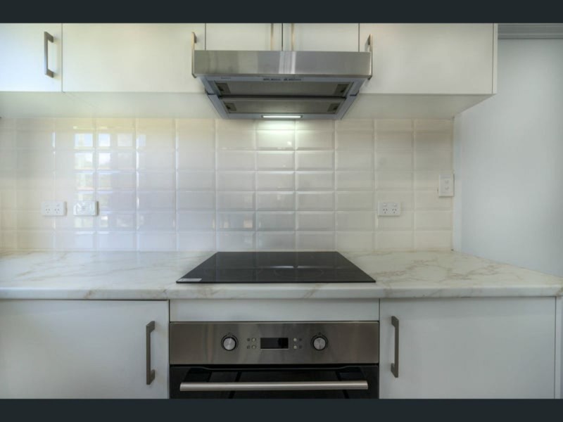 9 Elm Street, Russell Island QLD 4184