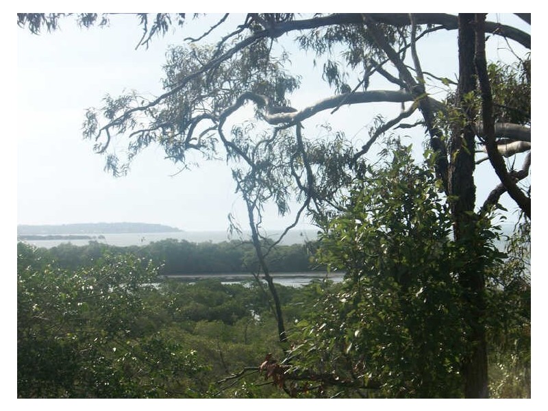 31 Patterson Street, Russell Island QLD 4184