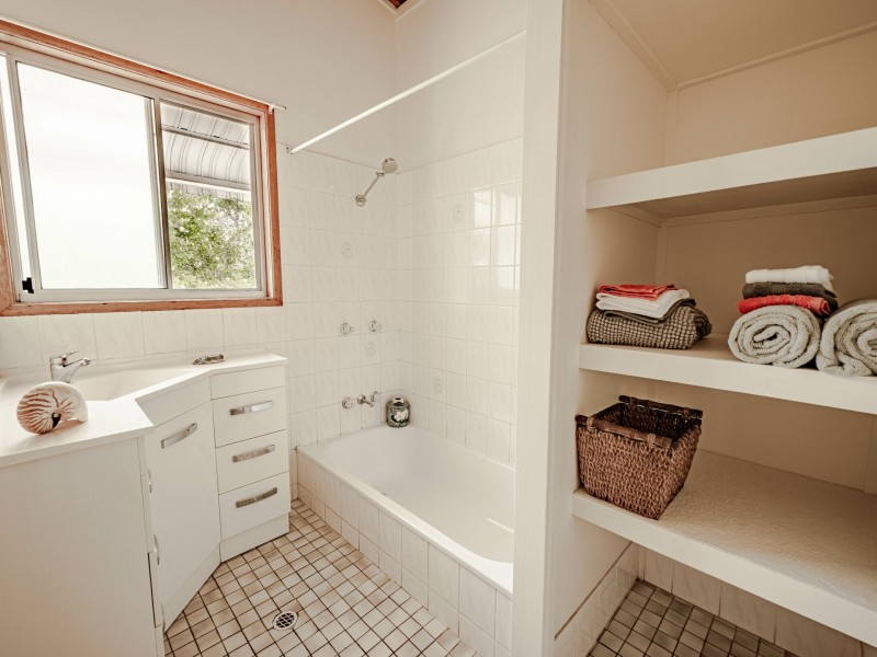 24 Carissa Street, Russell Island QLD 4184