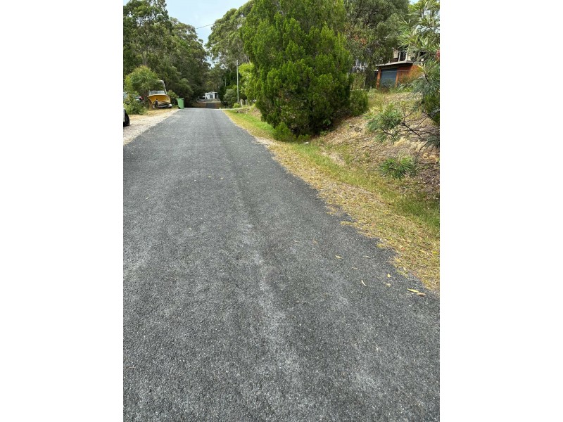 10 SEAVIEW STREET, Russell Island QLD 4184