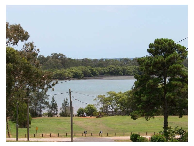 13 Alice Street, Russell Island QLD 4184