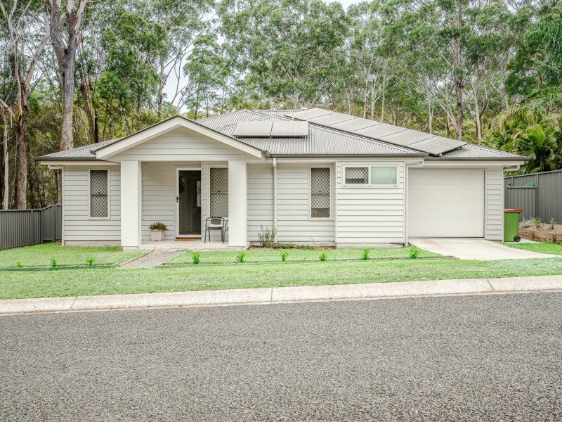 26 Channel Street, Russell Island QLD 4184