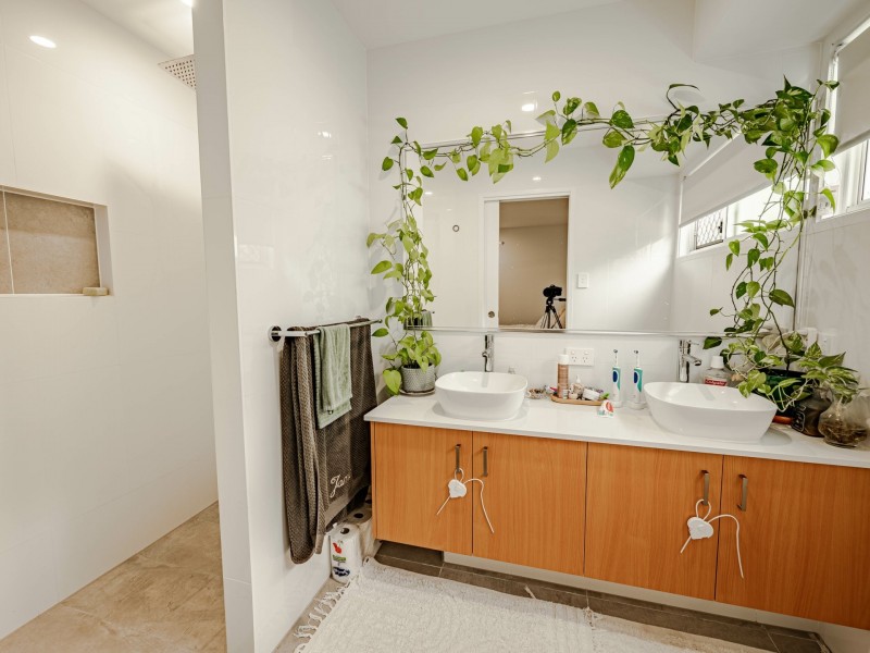 26 Channel Street, Russell Island QLD 4184