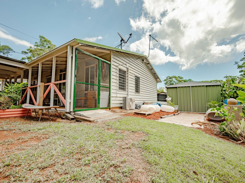 37 HUME STREET, Russell Island QLD 4184