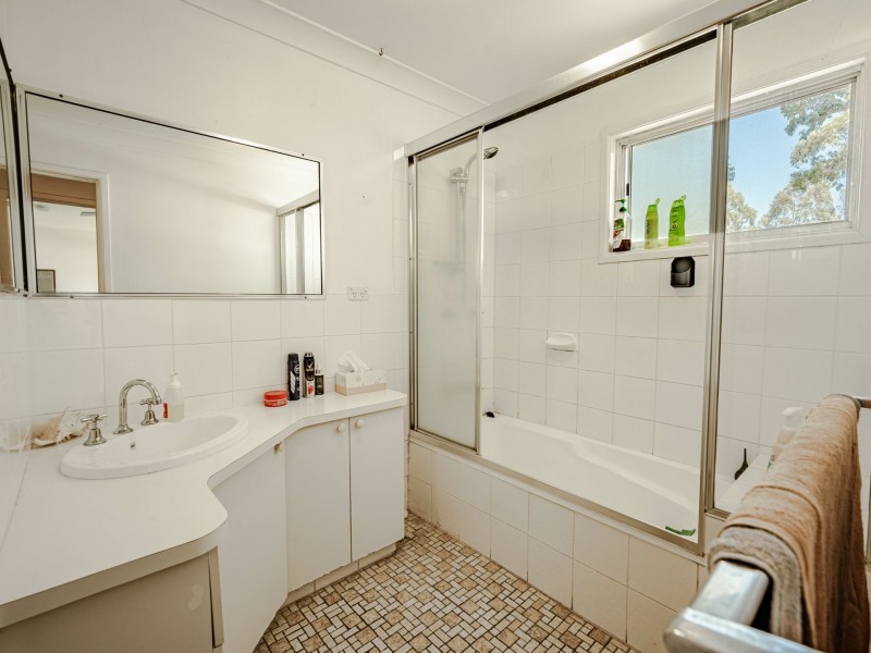 69 TAYLOR STREET, Russell Island QLD 4184