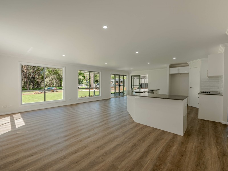 Russell Island QLD 4184