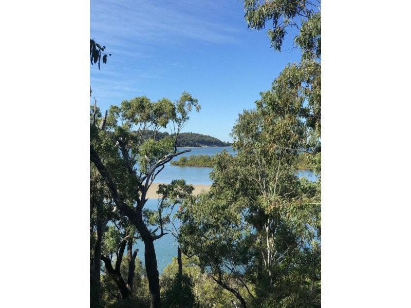 98 Crescent Drive, Russell Island QLD 4184