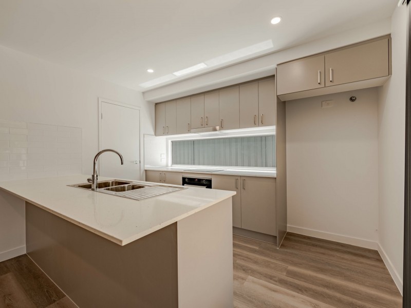 12 Currong Street, Russell Island QLD 4184