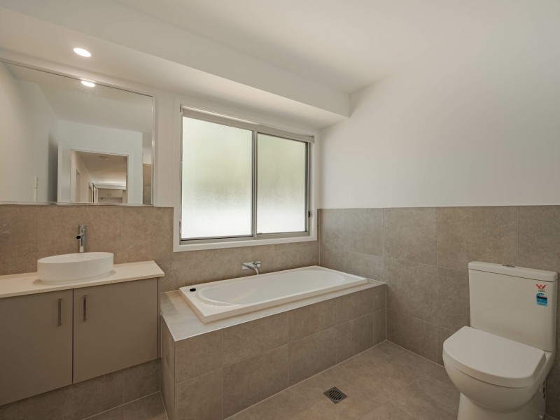 12 Currong Street, Russell Island QLD 4184