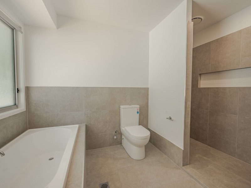 12 Currong Street, Russell Island QLD 4184