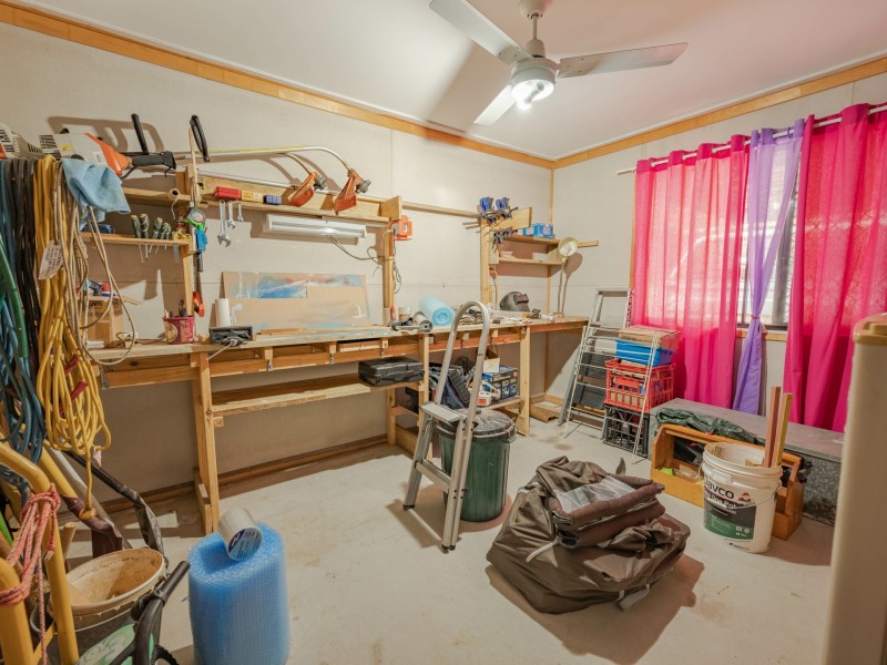 47 Shore Street, Russell Island QLD 4184