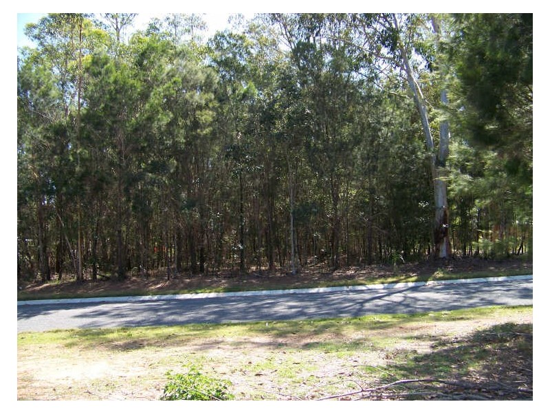 21 Rossi St., Russell Island QLD 4184
