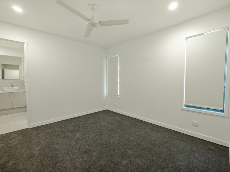 75 Kings Road, Russell Island QLD 4184