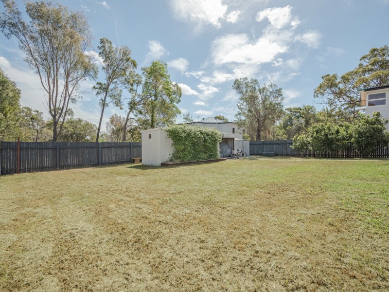 10 Bay Drive, Russell Island QLD 4184