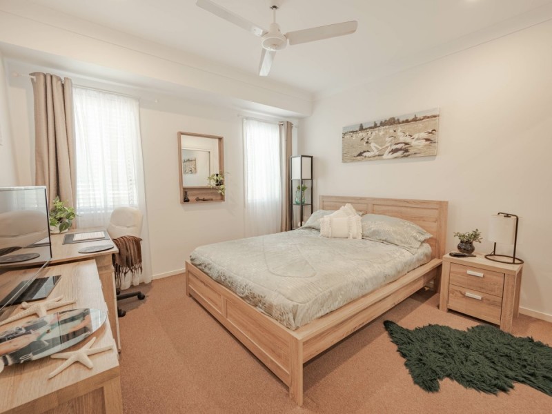 5 SATURN STREET, Russell Island QLD 4184