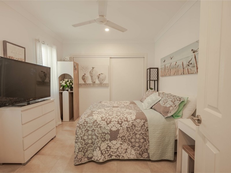 5 SATURN STREET, Russell Island QLD 4184