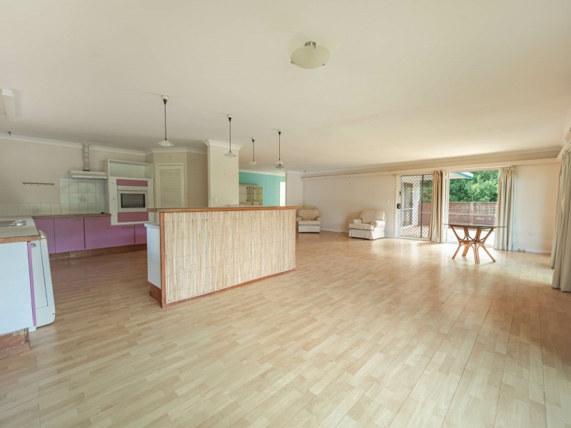 7 RICHARDSON STREET, Russell Island QLD 4184
