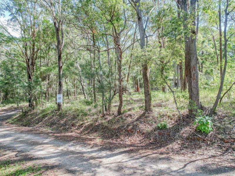 2 Canopy Cres, Russell Island QLD 4184