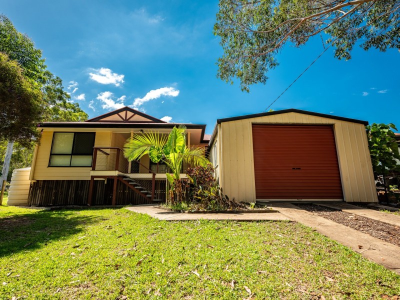15 Borrows Street, Russell Island QLD 4184