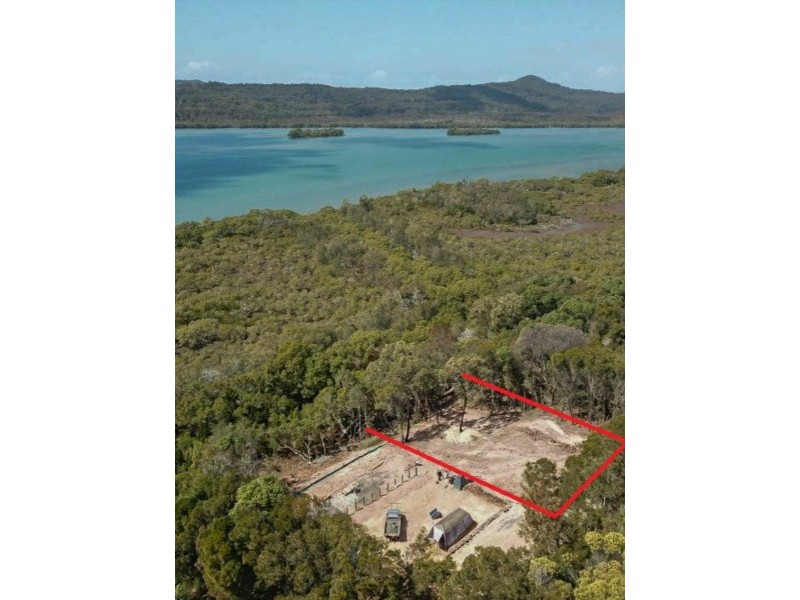 35 AQUAMARINE AVENUE, Russell Island QLD 4184