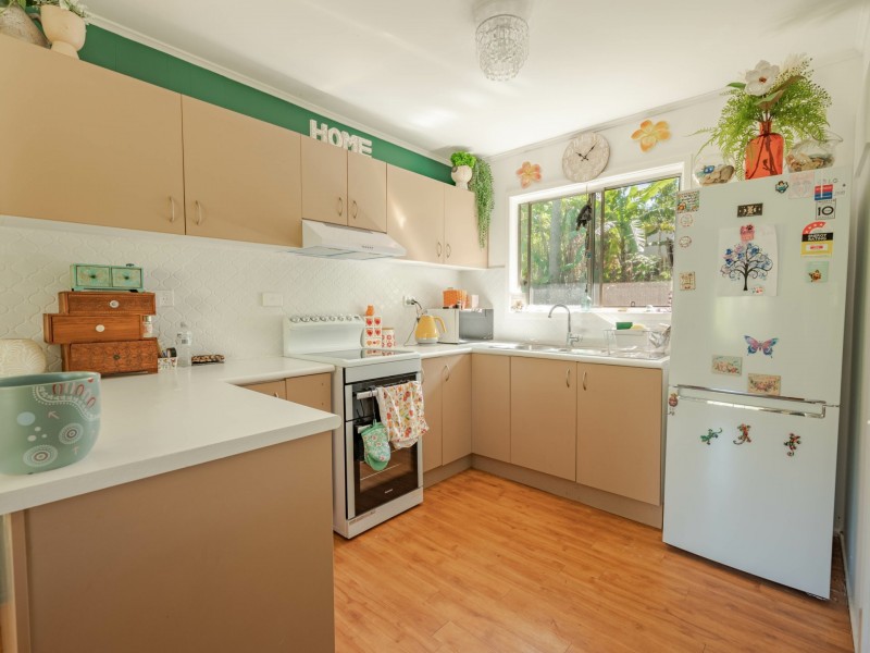 21 Bamboo Road, Russell Island QLD 4184