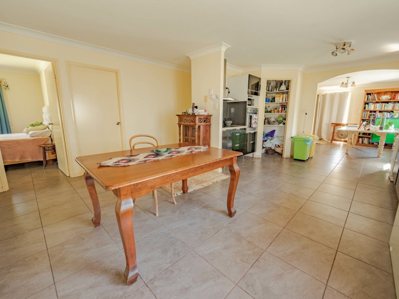 11 FOLWELL STREET, Russell Island QLD 4184